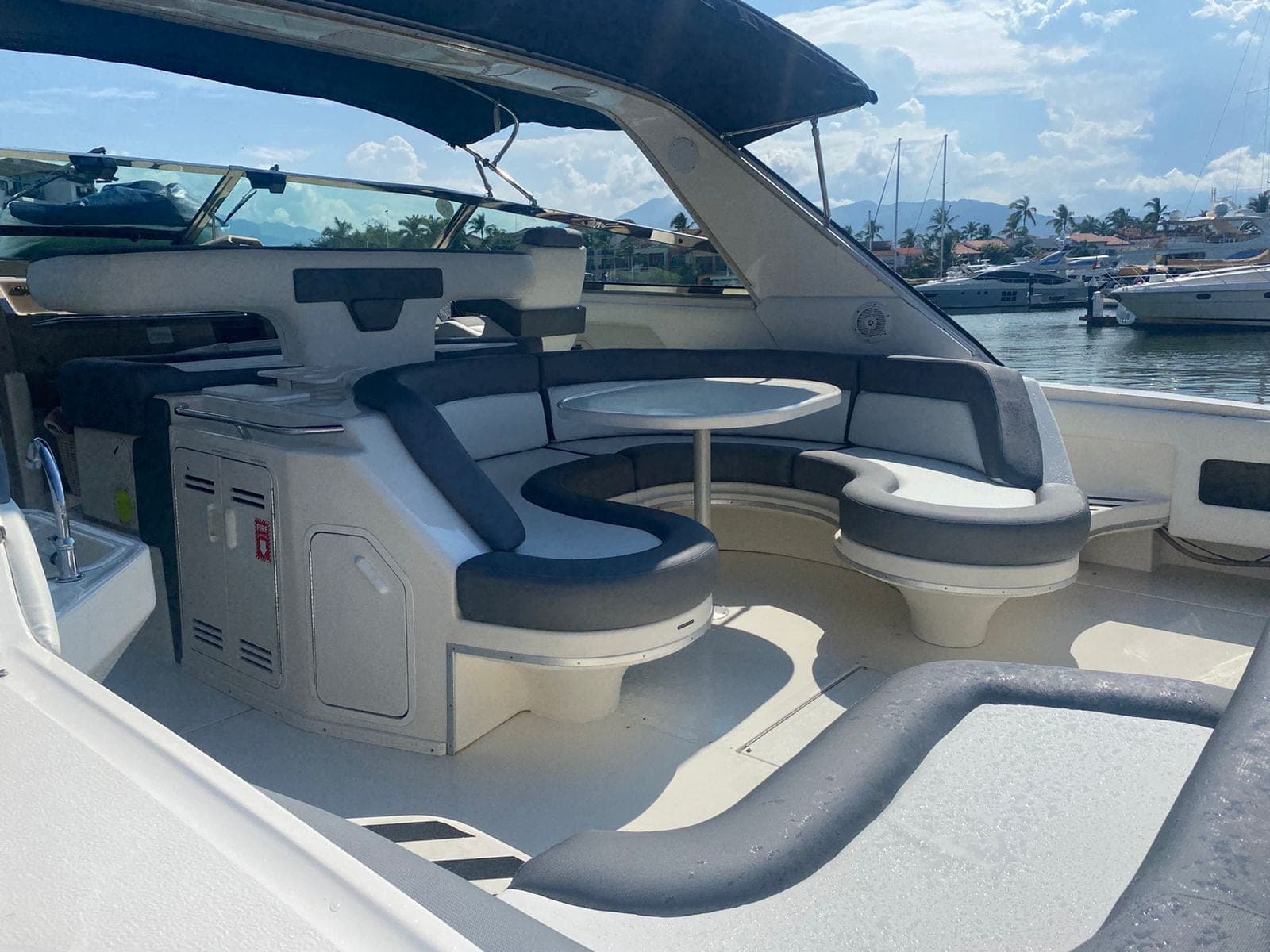Helm and cockpit seating